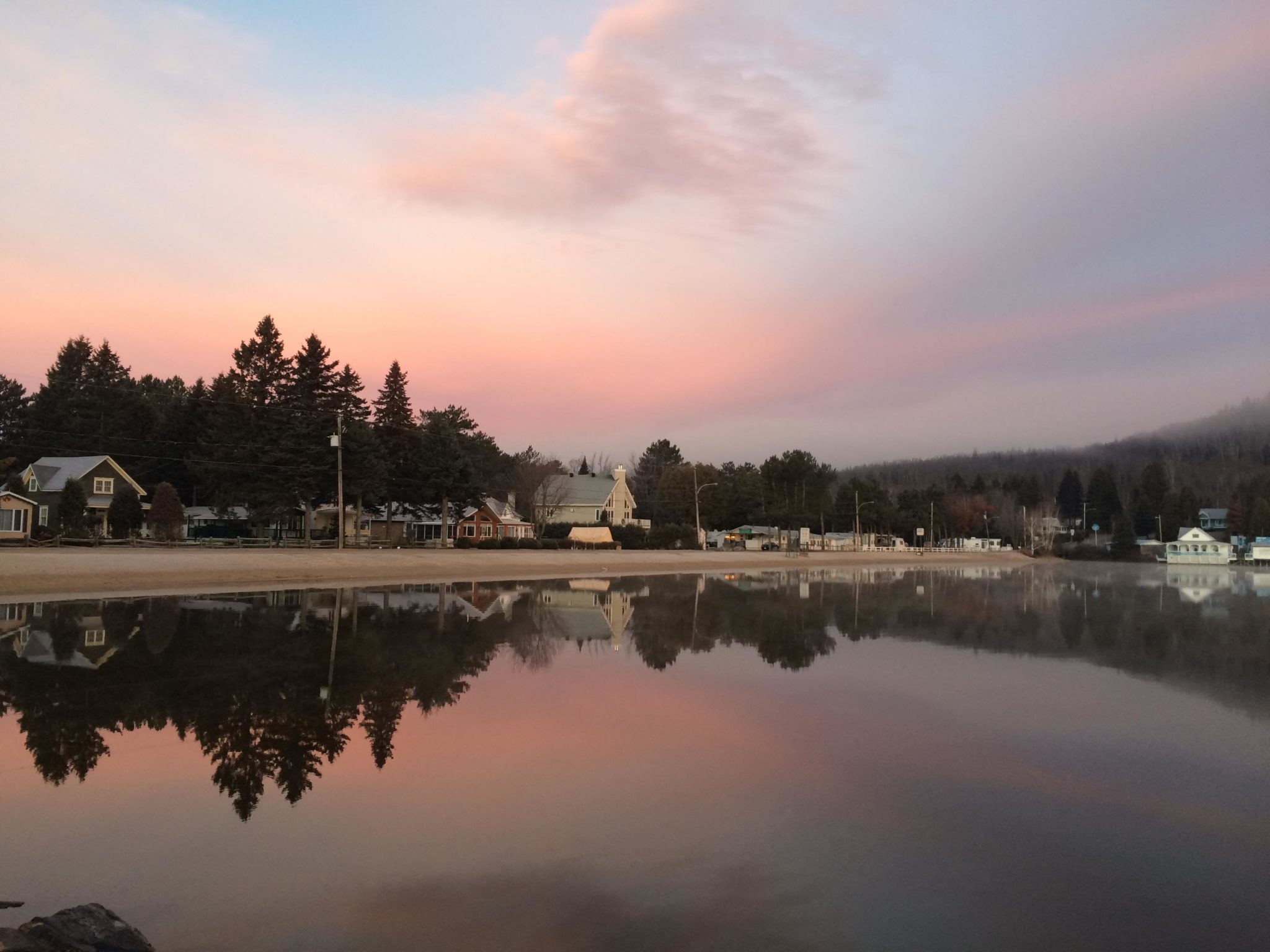 lacauxsables yourte location prêt à camper 1 Au Refuge la Petite